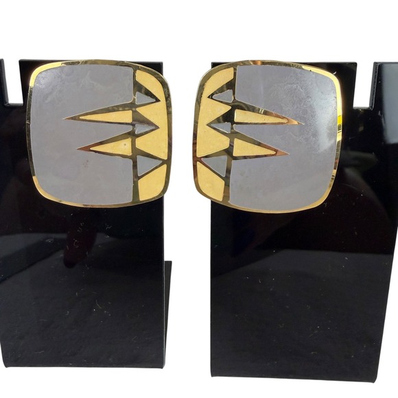Unbranded Jewelry - Vintage Modernist Geometric Grey Gold Tone Statement Square Post Earrings
